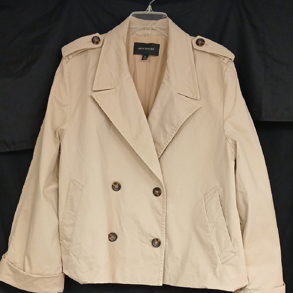 Ann Taylor Beige Double-Breasted Trench Jacket
